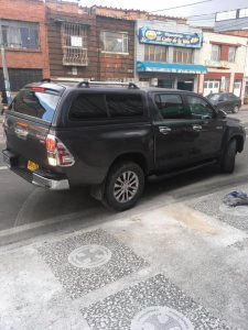 Capacete para toyota hilux